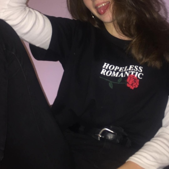 Blvck.Pl Hopeless Romantic Rose T-shirt (NWT) - Picture 7 of 8